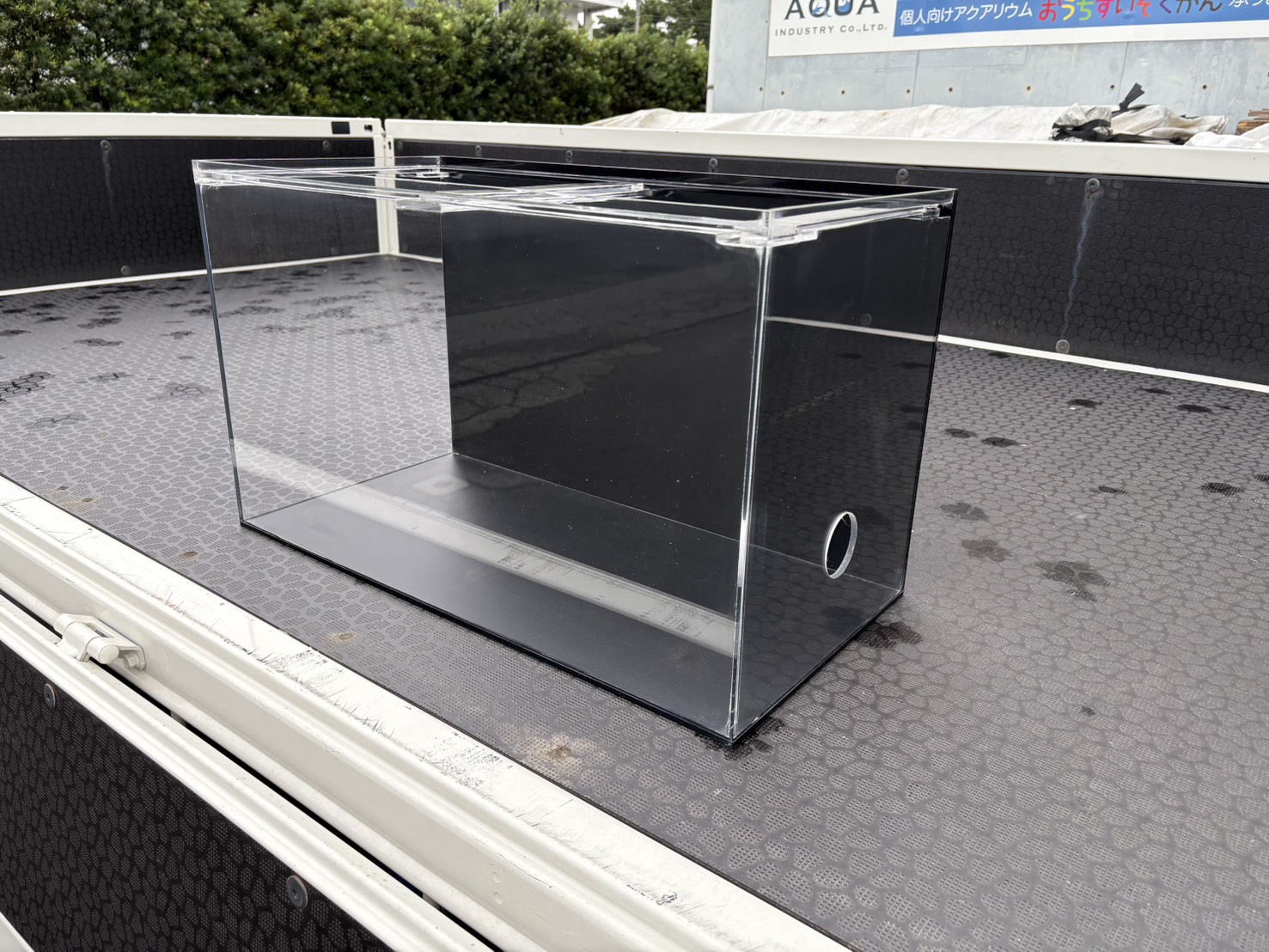 アクリル水槽