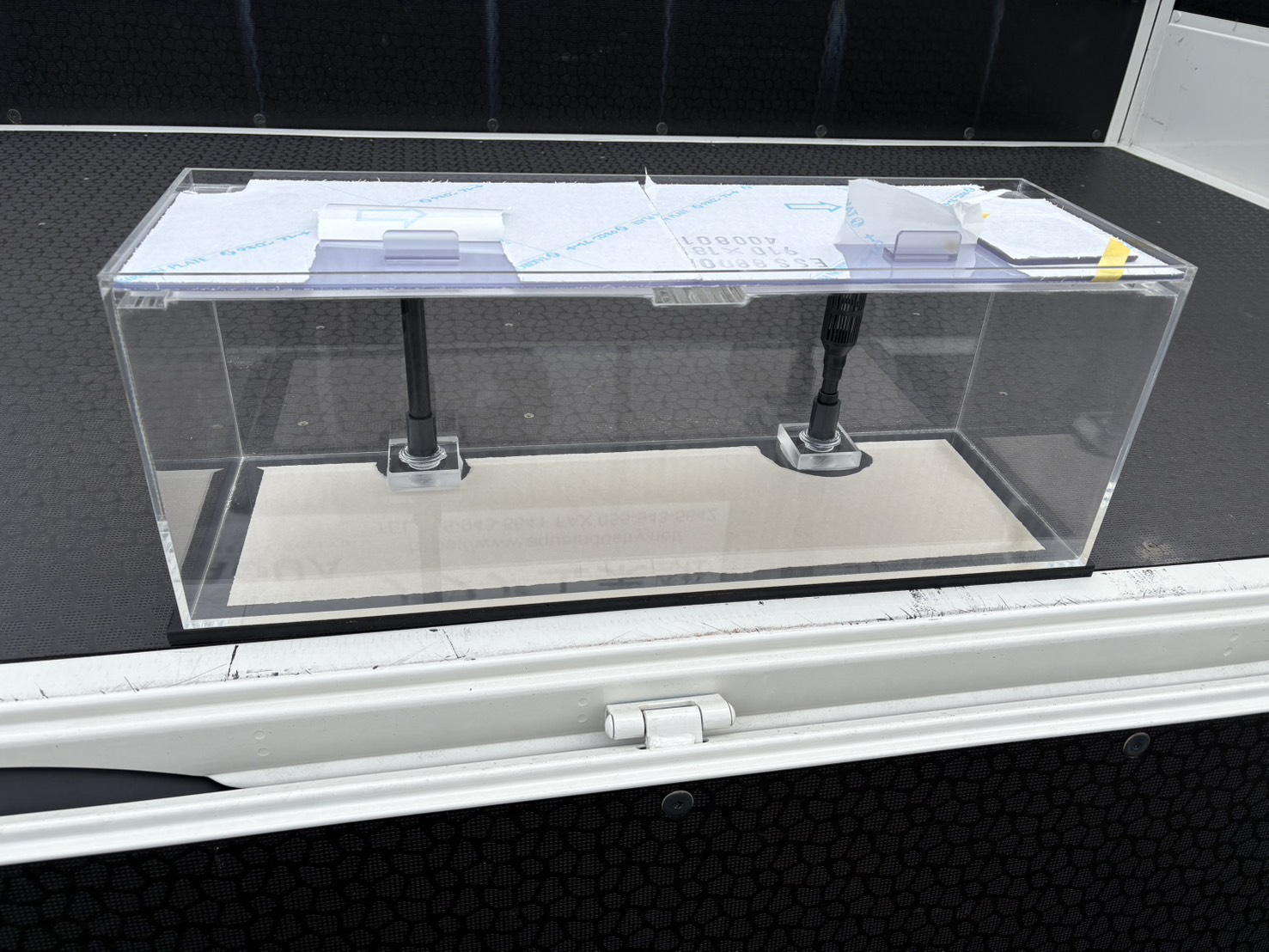 アクリル水槽/コンパネ板