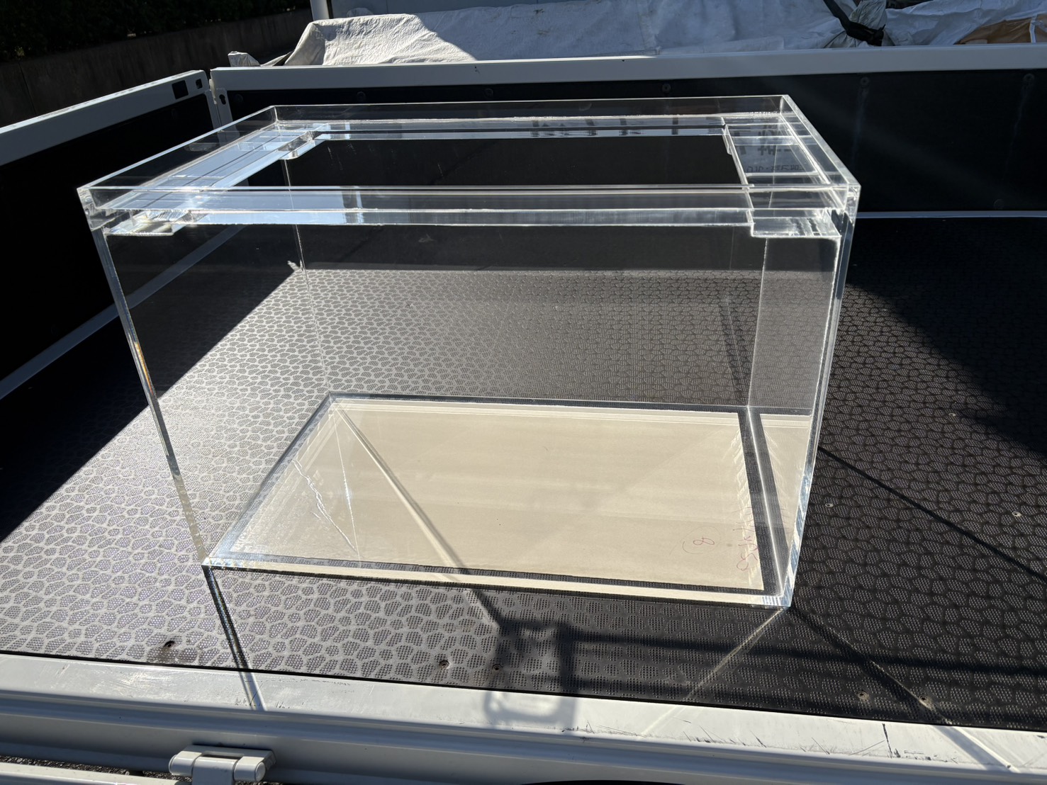 アクリル水槽