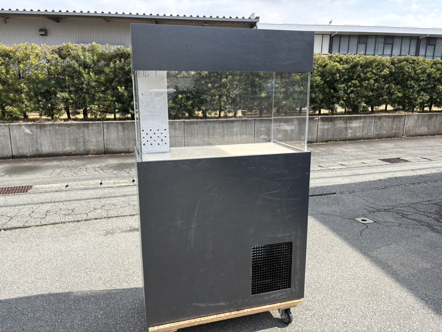 アクリル水槽/化粧板付きアングル架台/フードカバー